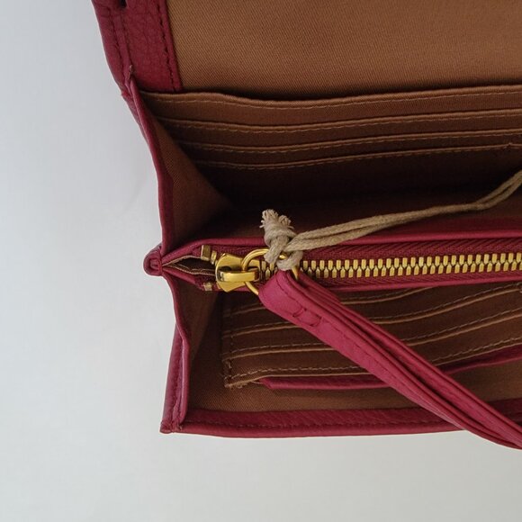 HOBO Era Wristlet Leather Clutch Wallet in Sangria - Picture 13 of 15